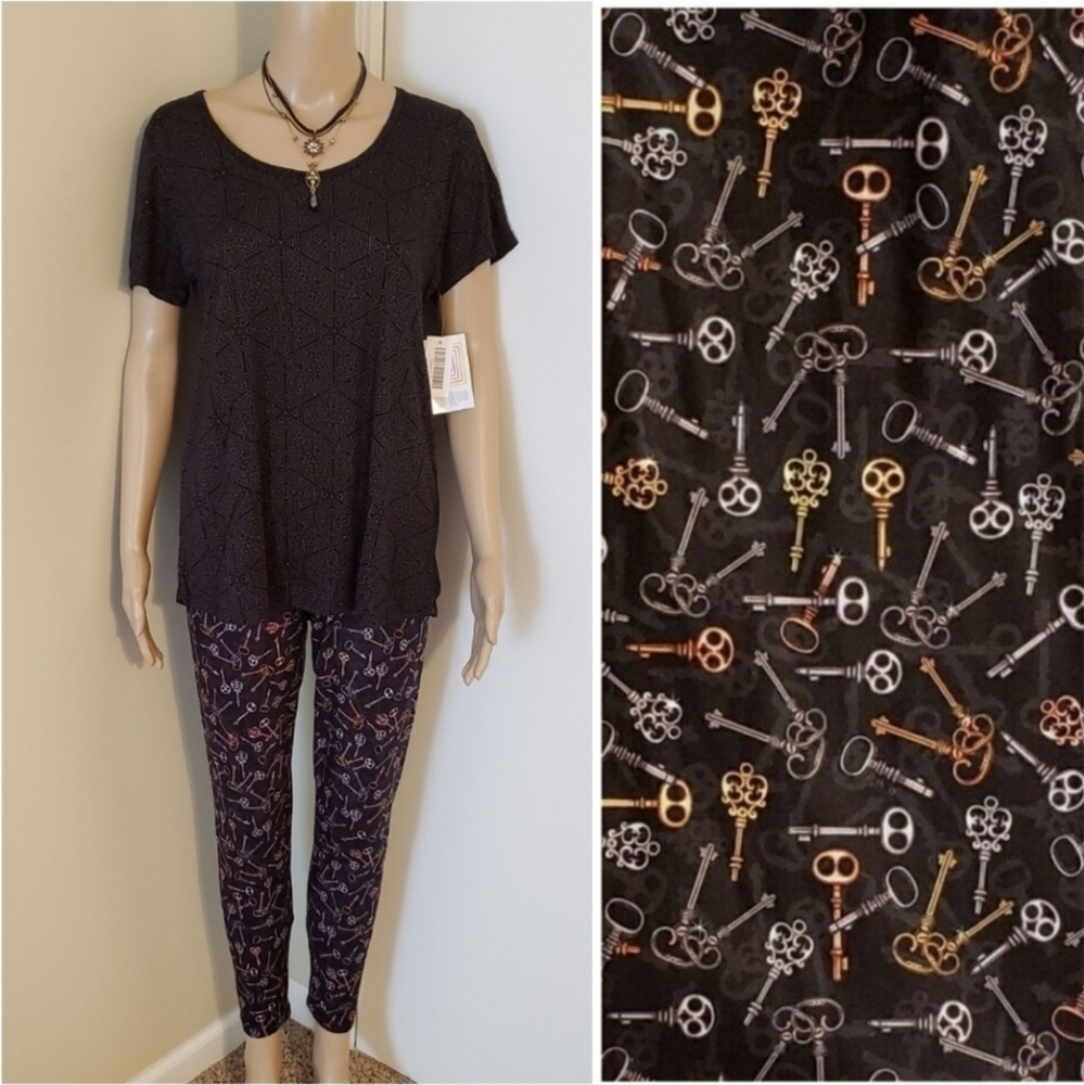 NWT 2Pc SET LuLaRoe S Black Classic T Top & CP Skeleton Keys Tween-OS 4 Leggings
